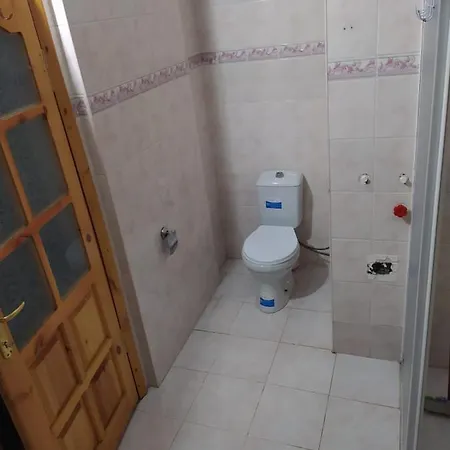 Aydemir House Homestay *